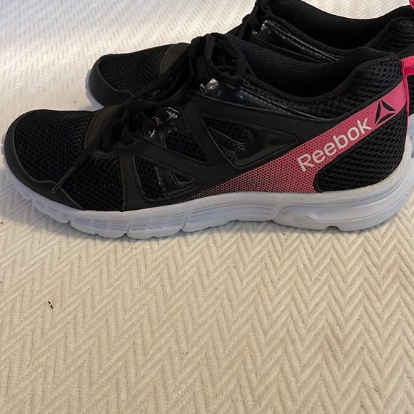 Reebok shoes - Picture 5 of 11